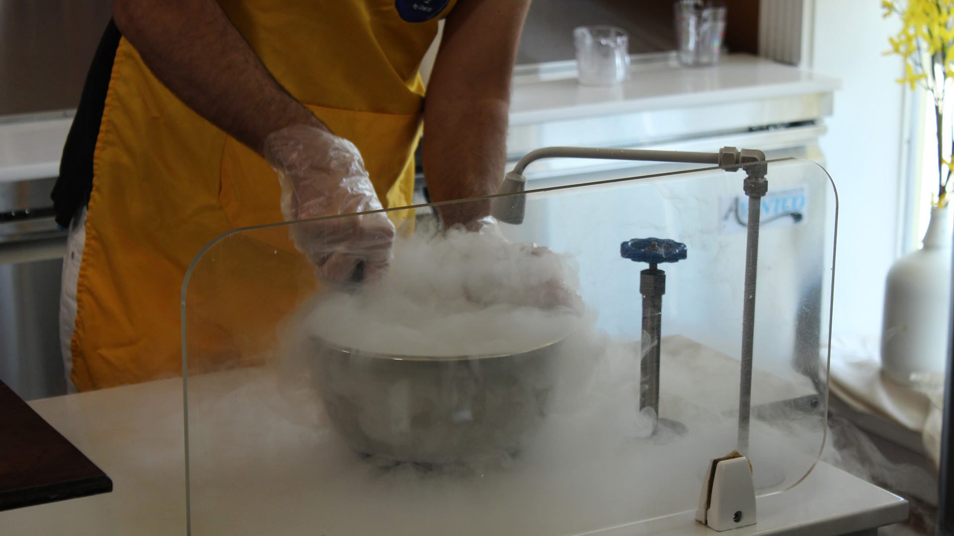 nitrogen ice cream in process